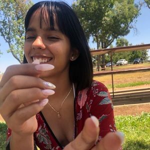 Meet your Posher, Christian